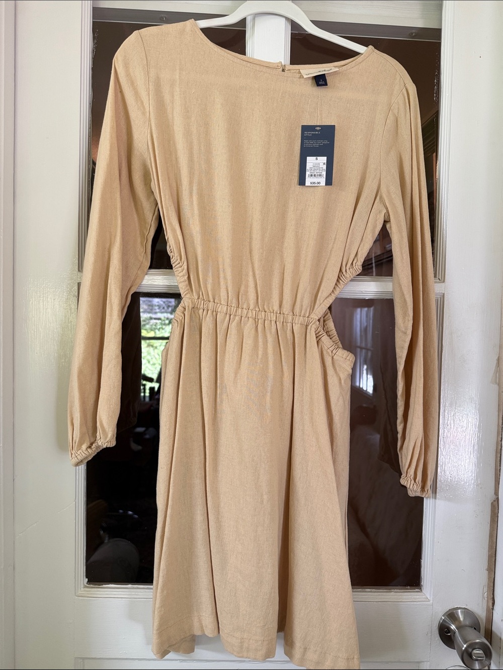 Universal Thread Neutral Beige Long-Sleeve Elastic-Waist Casual Dress